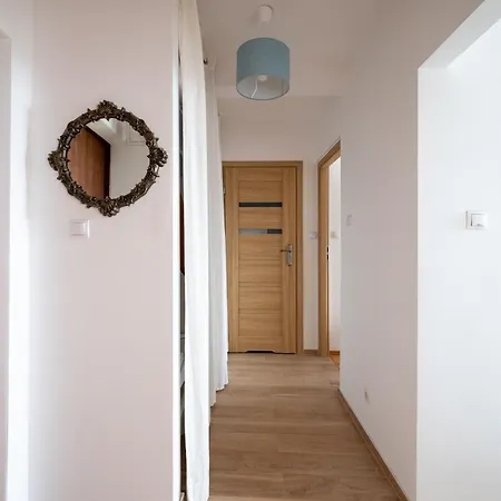 Apartment Metro Plocka Comfort *
