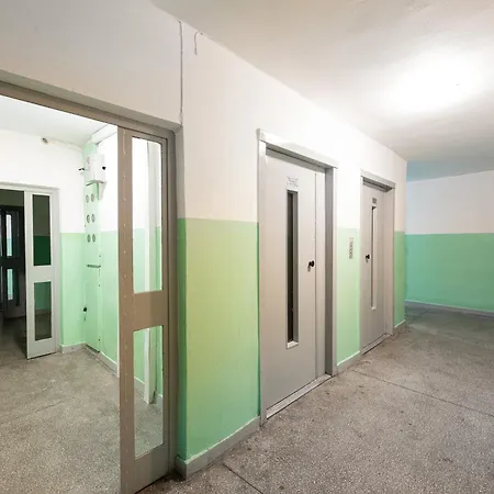 Apartment Metro Plocka Comfort