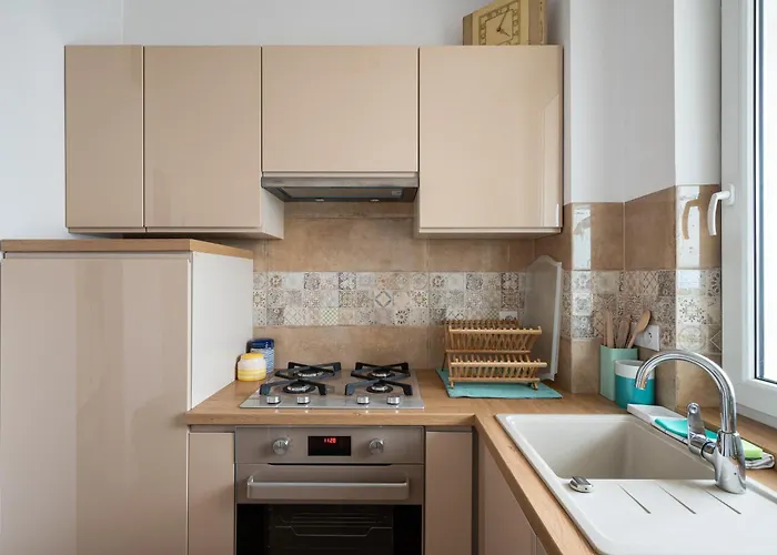 Metro Plocka Comfort By Bookinghost * Warszawa